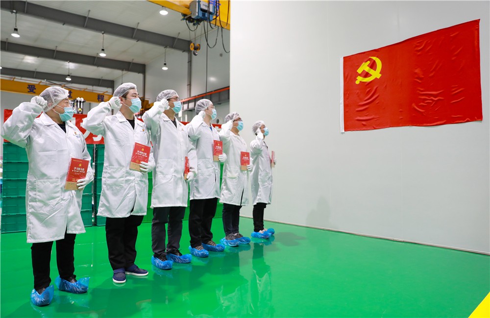 Ϊ��Ϊ�� ��ս��Ϣ &mdash;&mdash;���׹ٷ�-�������������·���˾ս��&ldquo;�ȷ�&rdquo;ǰ���뵳